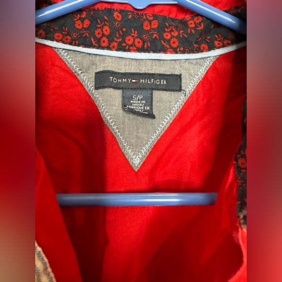 Tommy Hilfiger button down shirt - Picture 11 of 16